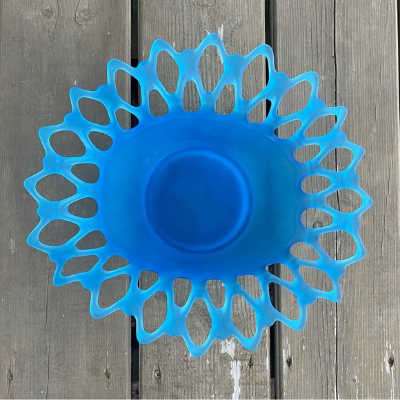 Westmoreland Glass Doric Open Lace Blue Satin Glass Console Centerpiece Bowl - Picture 10 of 15